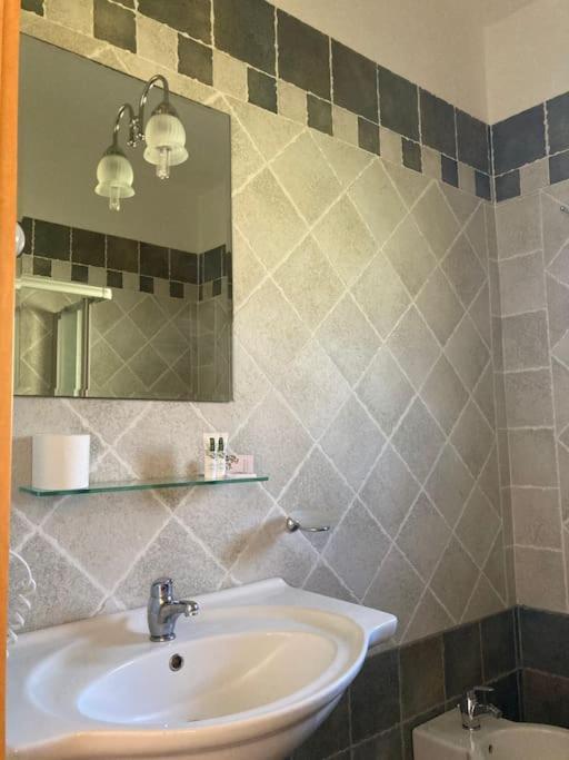 Apartamento Il Casale Limite Exterior foto
