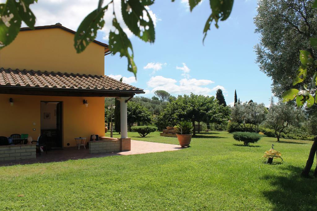Apartamento Il Casale Limite Exterior foto